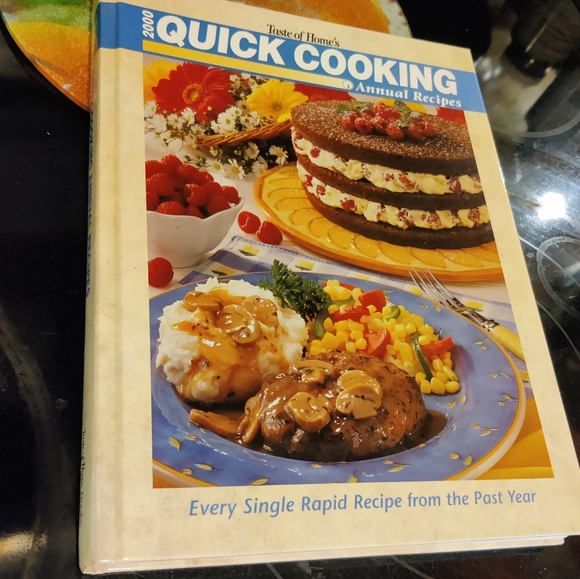 🗺2000 Taste of Home's Quick Cooking Annual Recipe - Picture 2 of 8